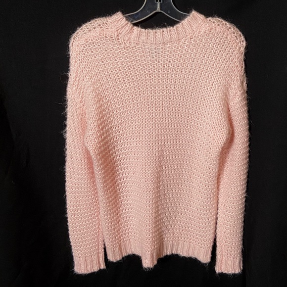 Chelsea & Theodore Light Pink Knit Cozy Sweater - Picture 4 of 6